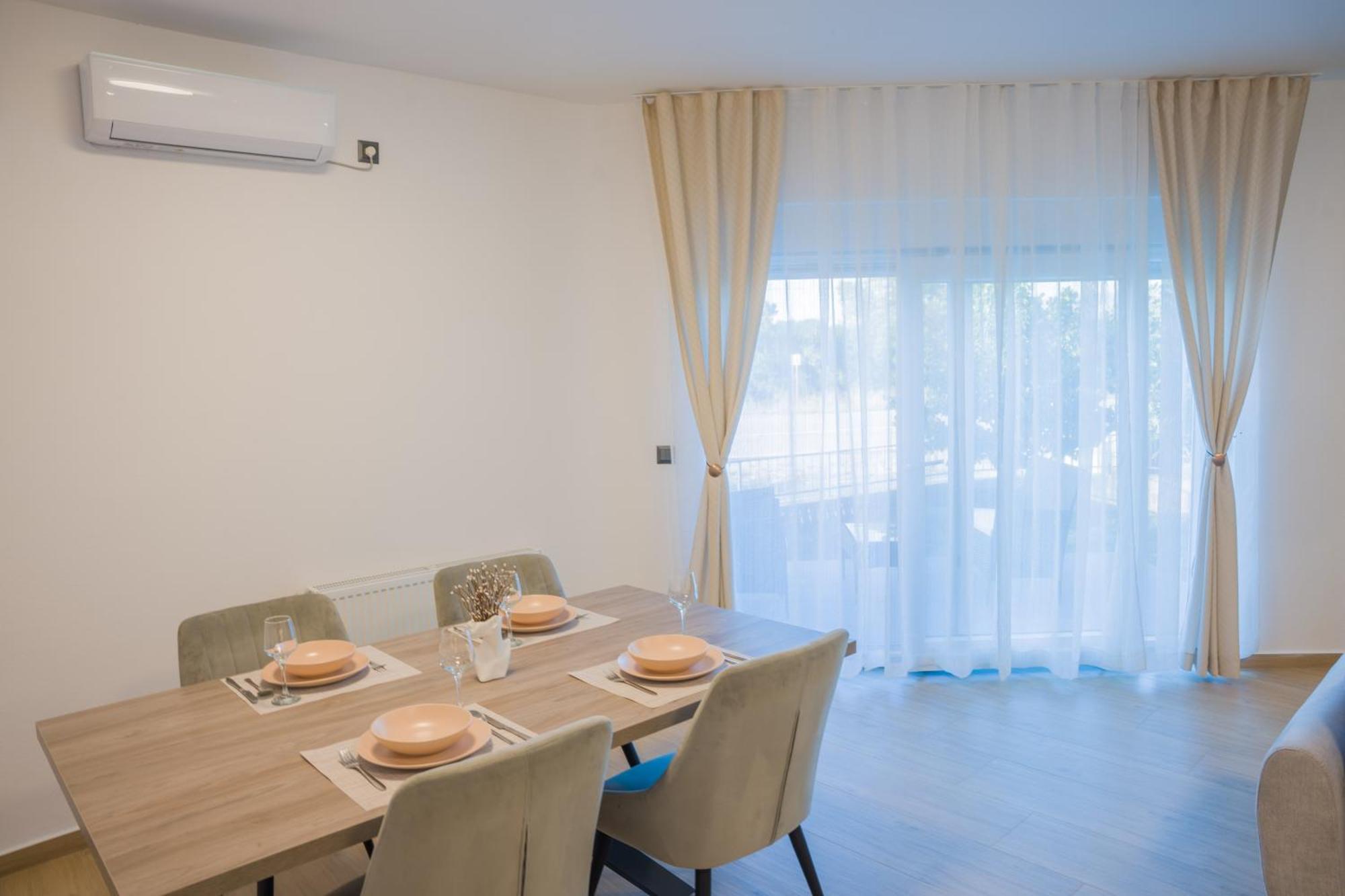 Apartmani Toni Drnis Exterior photo